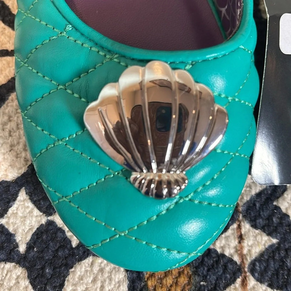 THE LITTLE MERMAID DISNEY PRINCESS ARIEL SEASHELL QUILTED FLATS size 5/6 - Picture 4 of 9